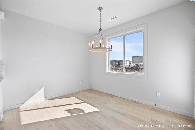 606 Eureka Ave, Pasco, WA 99301