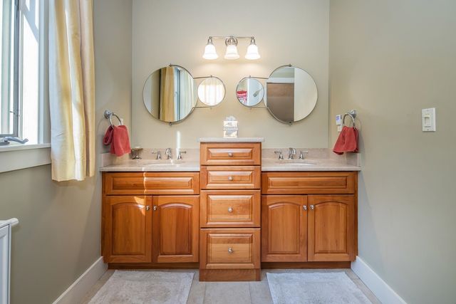 275 East Street, Wallingford, VT 05773