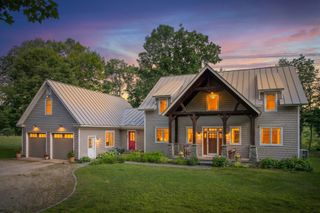 275 East Street, Wallingford, VT 05773