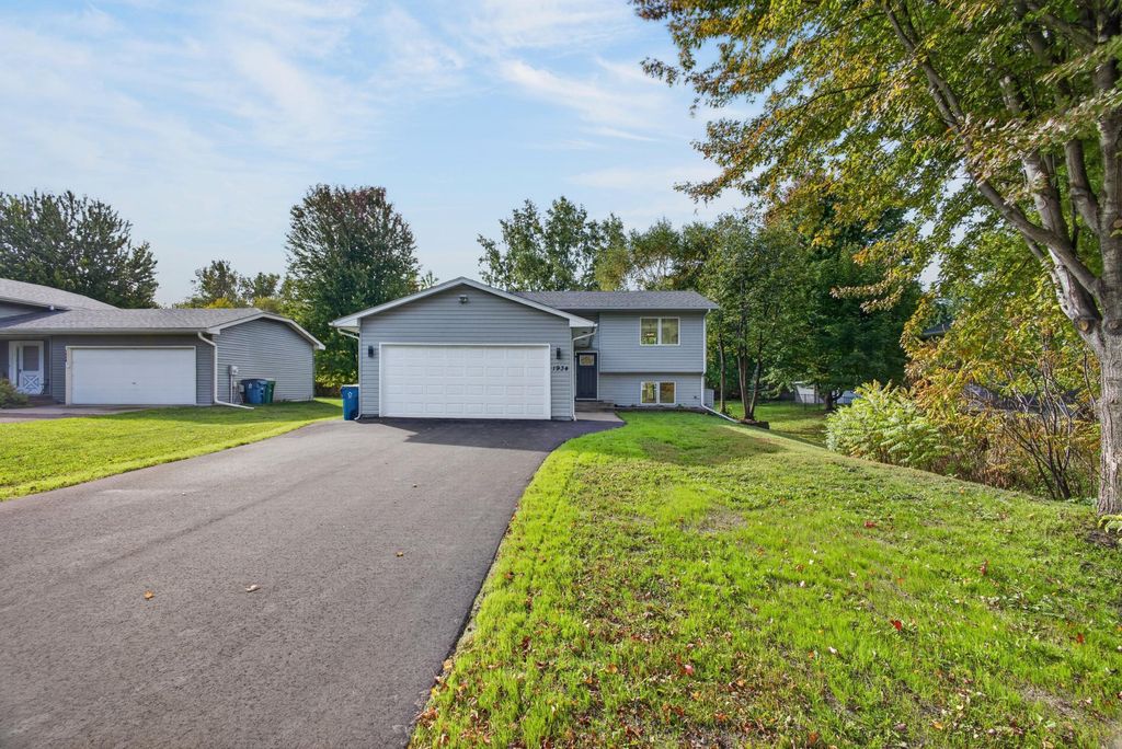 1934 72nd Street, Centerville, MN 55038 — exterior