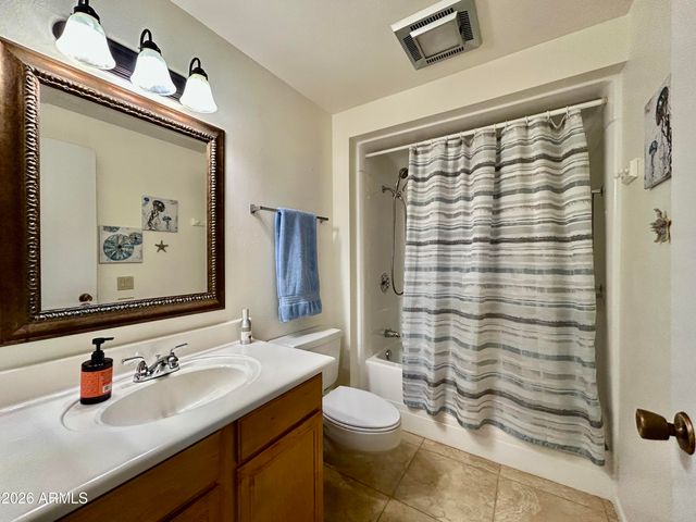 10878 W COGGINS Drive, Sun City, AZ 85351