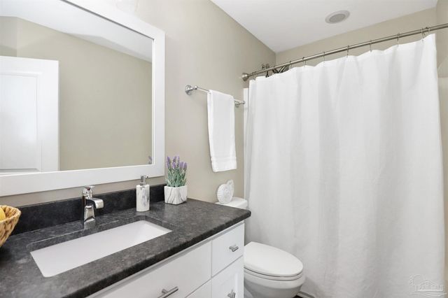 1013 W Intendencia St B, Pensacola, FL 32502