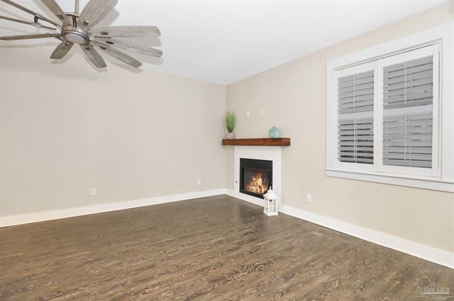 1013 W Intendencia St B, Pensacola, FL 32502