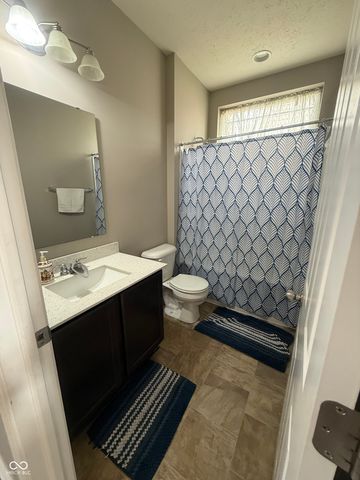 8780 Castleblaney Drive, Brownsburg, IN 46112