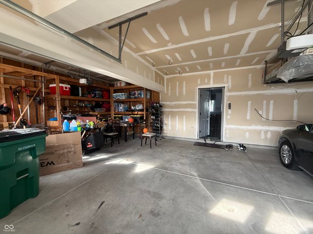 8780 Castleblaney Drive, Brownsburg, IN 46112