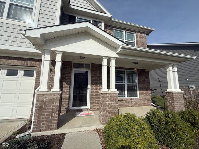 8780 Castleblaney Drive, Brownsburg, IN 46112