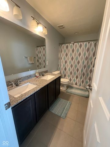 8780 Castleblaney Drive, Brownsburg, IN 46112