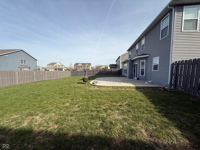 8780 Castleblaney Drive, Brownsburg, IN 46112