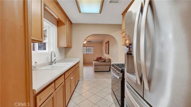 581 Kern Street, La Habra, CA 90631