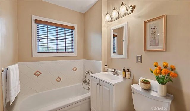 581 Kern Street, La Habra, CA 90631