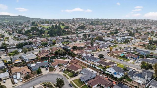 581 Kern Street, La Habra, CA 90631