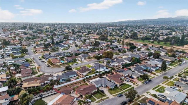 581 Kern Street, La Habra, CA 90631