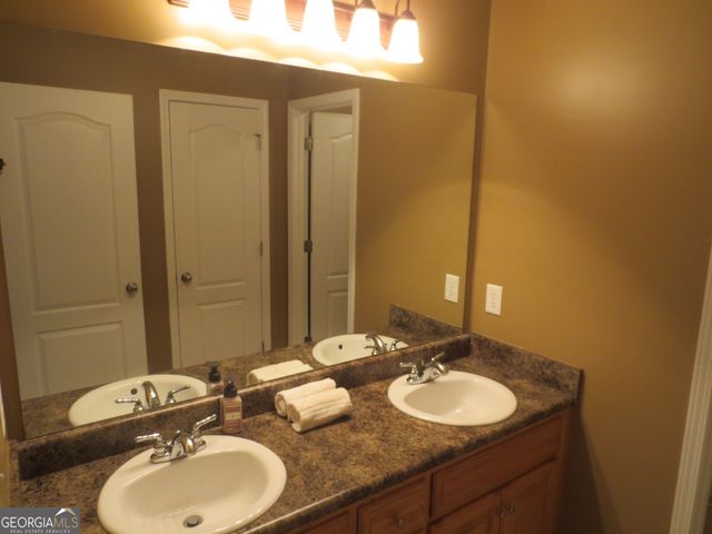 208 Northumberland Way, Warner Robins, GA 31088