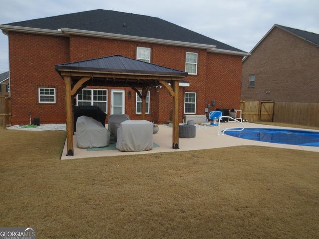 208 Northumberland Way, Warner Robins, GA 31088