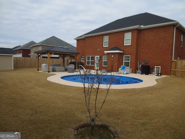 208 Northumberland Way, Warner Robins, GA 31088