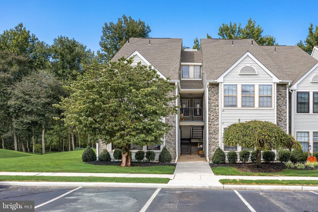 42 BRIDGEWATER DR, MARLTON, NJ 08053 — photo 2