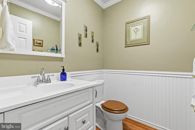 6016 BURNSIDE LANDING DR, Burke, VA 22015