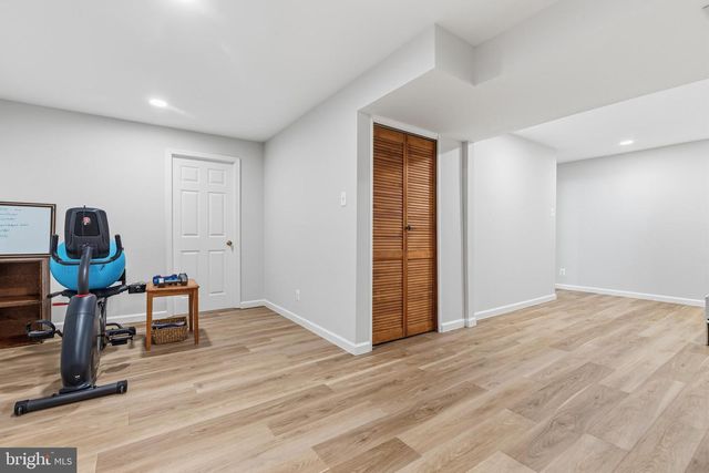 6016 BURNSIDE LANDING DR, Burke, VA 22015
