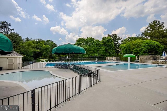 6016 BURNSIDE LANDING DR, Burke, VA 22015