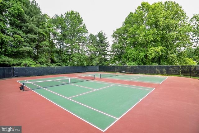 6016 BURNSIDE LANDING DR, Burke, VA 22015