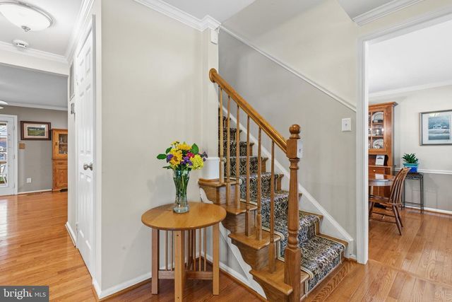 6016 BURNSIDE LANDING DR, Burke, VA 22015