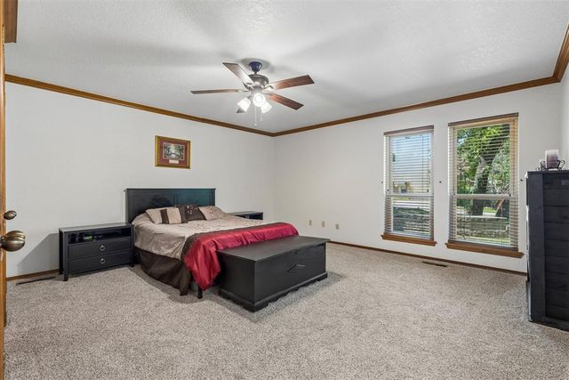 1220 Knights Bridge Road, Edmond, OK 73034