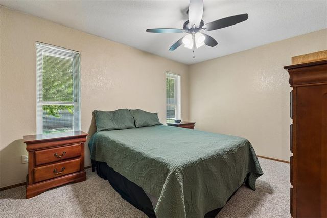 1220 Knights Bridge Road, Edmond, OK 73034