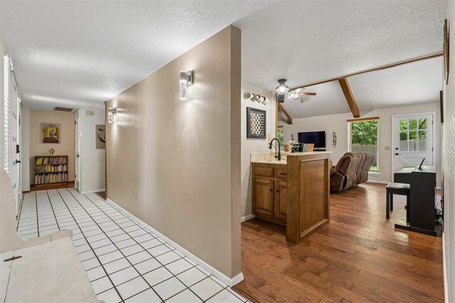 1220 Knights Bridge Road, Edmond, OK 73034