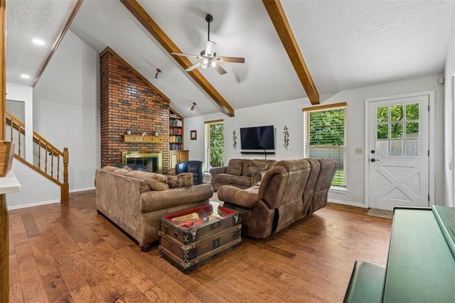 1220 Knights Bridge Road, Edmond, OK 73034