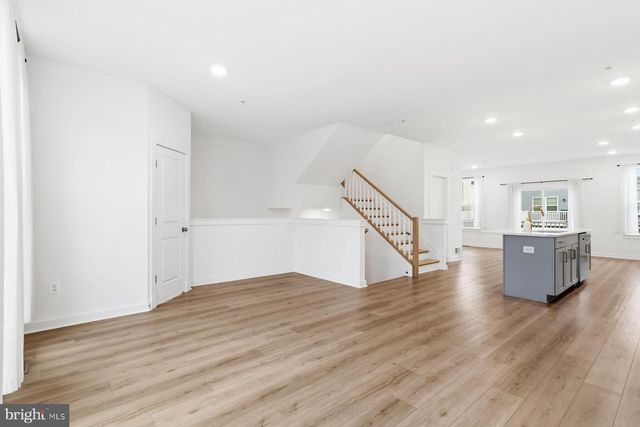 614 GLENN LAKE DR, Bowie, MD 20716