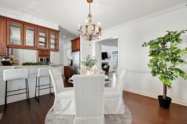 8175 Parson Pass, New Albany, OH 43054