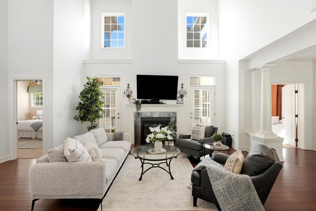 8175 Parson Pass, New Albany, OH 43054