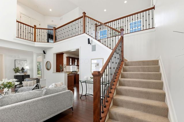 8175 Parson Pass, New Albany, OH 43054