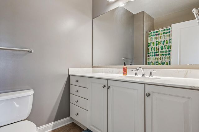 8175 Parson Pass, New Albany, OH 43054