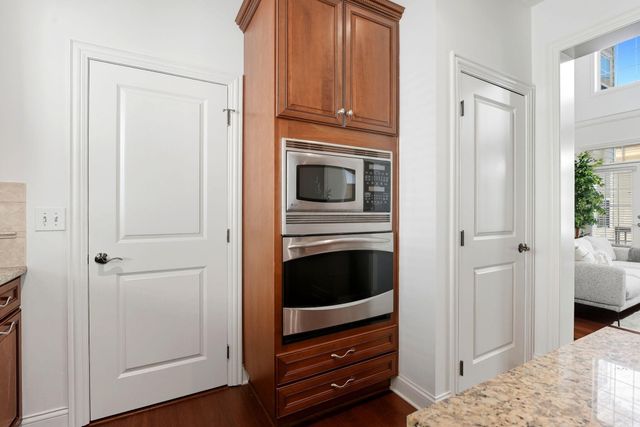 8175 Parson Pass, New Albany, OH 43054