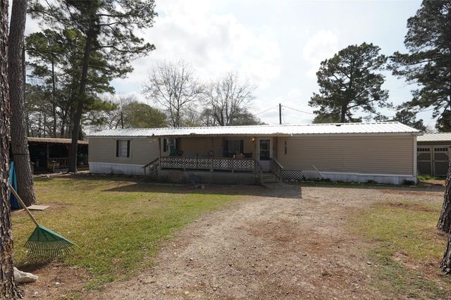 11614 Vistawood Street, Willis, TX 77318