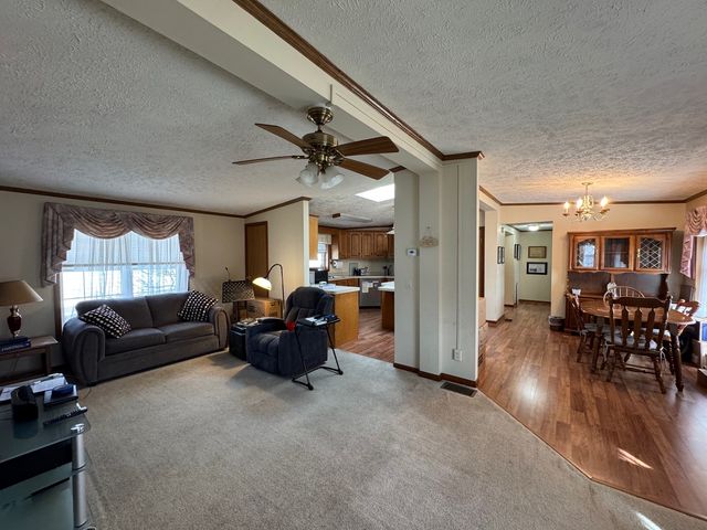 704 Cherokee Trail, Marengo, IL 60152