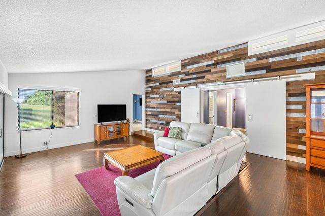 5501 Ainsley Court, Boynton Beach, FL 33437