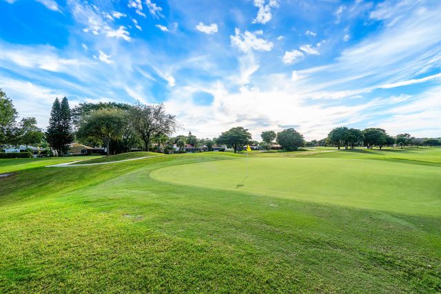 5501 Ainsley Court, Boynton Beach, FL 33437