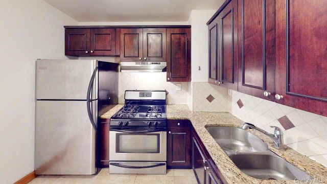 84-14 143rd Street 1C, Briarwood, NY 11435