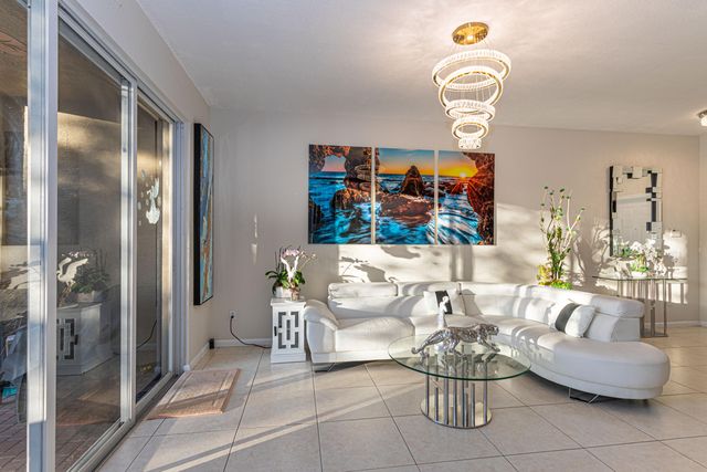 5321 Island Gypsy Drive, Greenacres, FL 33463