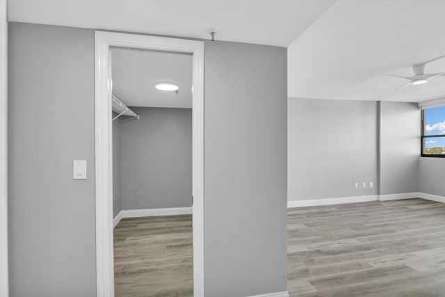 859 Jeffery Street 810, Boca Raton, FL 33487