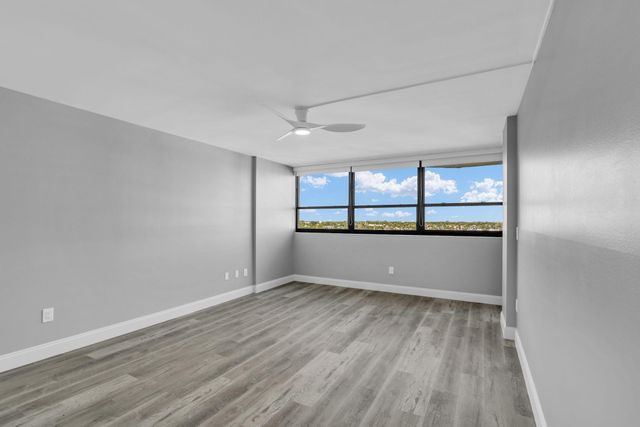 859 Jeffery Street 810, Boca Raton, FL 33487