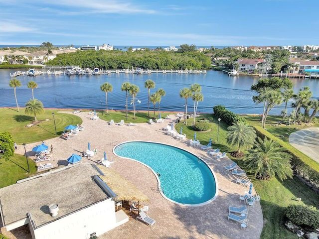 859 Jeffery Street 810, Boca Raton, FL 33487