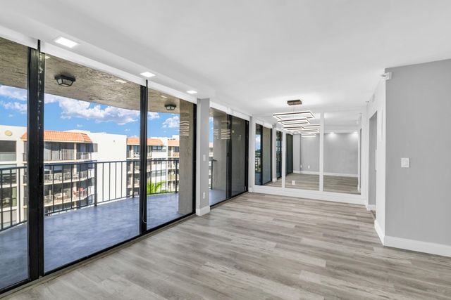 859 Jeffery Street 810, Boca Raton, FL 33487