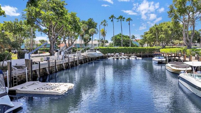 859 Jeffery Street 810, Boca Raton, FL 33487