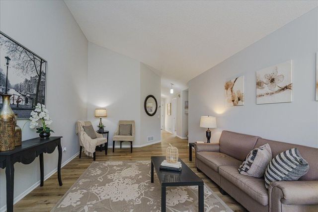 5035 147th Street W, Apple Valley, MN 55124
