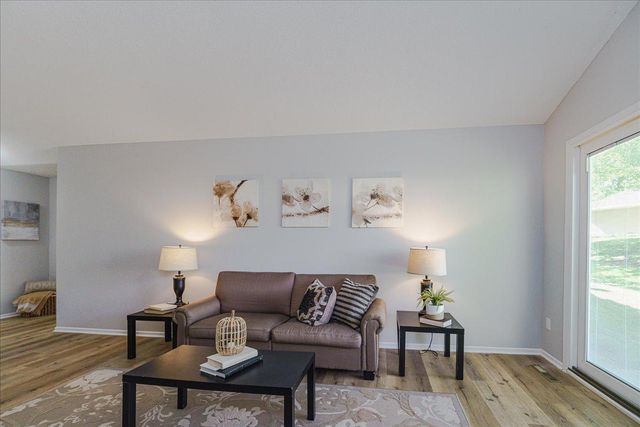 5035 147th Street W, Apple Valley, MN 55124