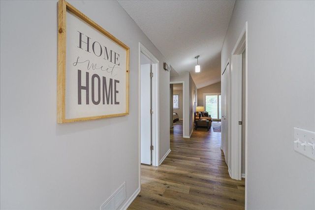 5035 147th Street W, Apple Valley, MN 55124