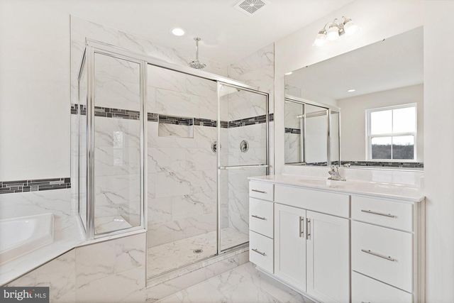 01 JERMAINE PLACE, Waldorf, MD 20603
